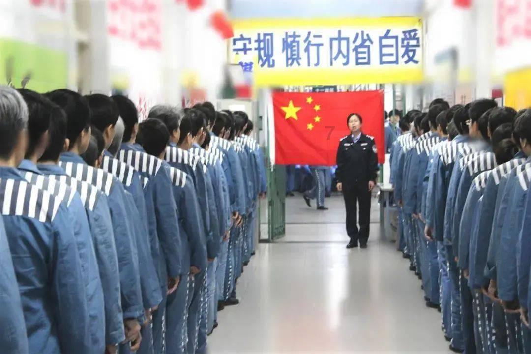 昆明降雪农贸市场产品销量下降，海鲜、蔬菜价格小幅上扬